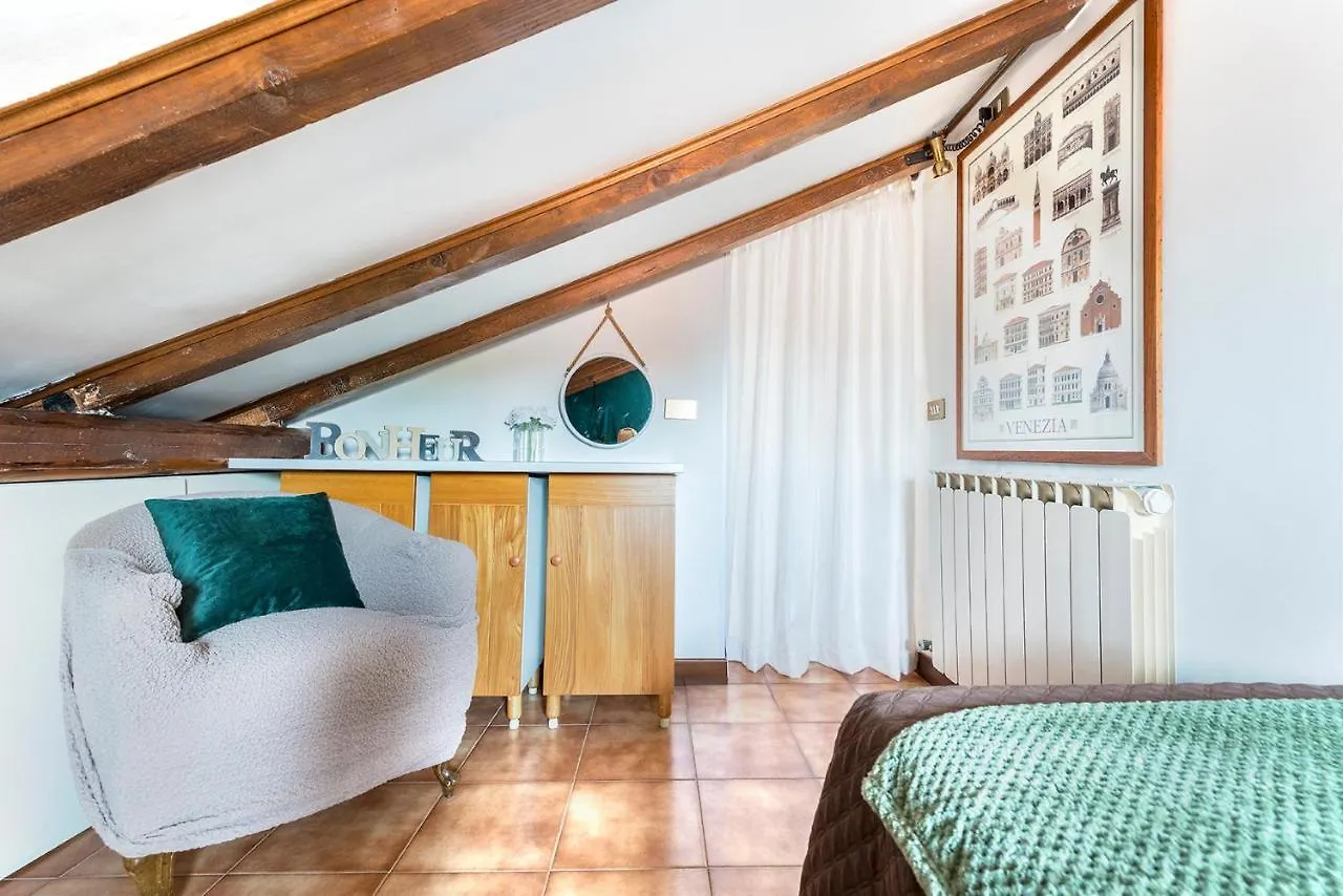 Colombina Like At Home 3 Bedrooms Fully Equipped Air Conditioned Venice 0*,  Italy