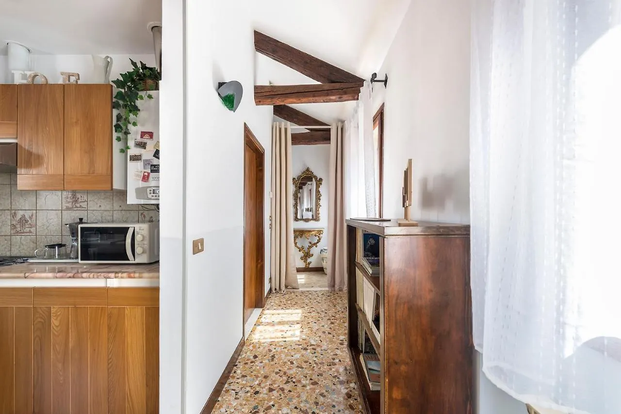 Colombina Like At Home 3 Bedrooms Fully Equipped Air Conditioned Venice 0*,